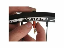 VAR LOT 2 VALVES ALU TUBELESS 35MM -VÉLOS ENFANTS SHOP var lot 2 valves alu tubeless 35mm 3