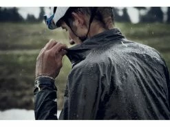 VESTE MAVIC COSMIC ULTIMATE GTX -VÉLOS ENFANTS SHOP veste mavic cosmic ultimate gtx 5